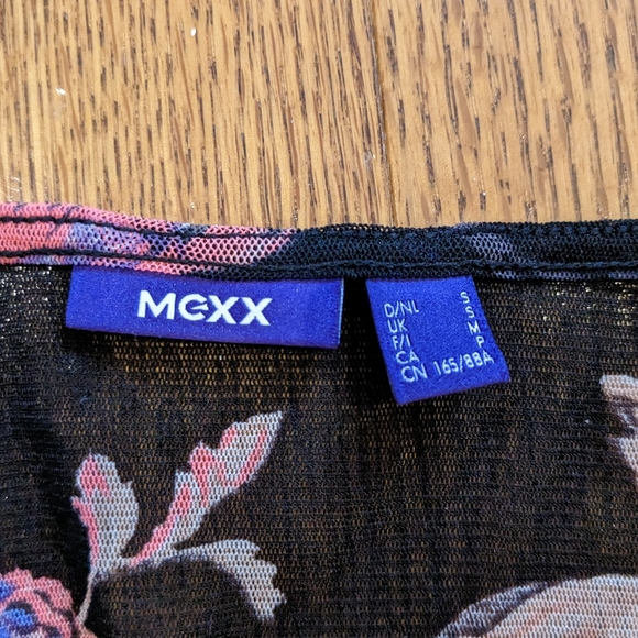 MEXX Floral Sheer Black Blouse 3/4 sleeve Size S Small - Picture 6 of 8